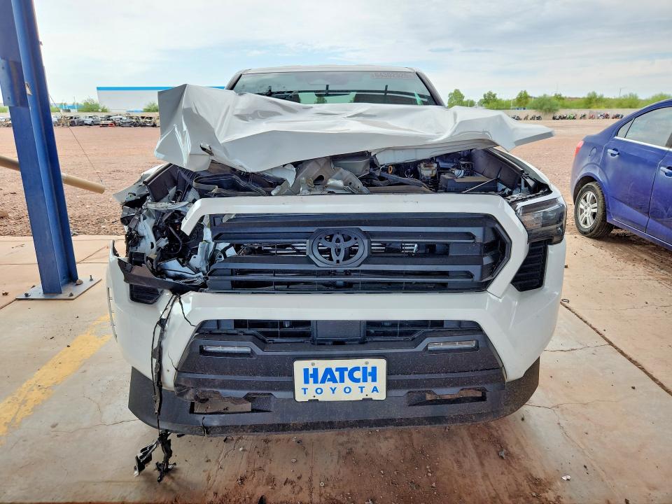 Продаж на аукціоні авто 2026 Toyota Tacoma, vin: 3TMLB5JNXTM228670, номер лоту: 64302526