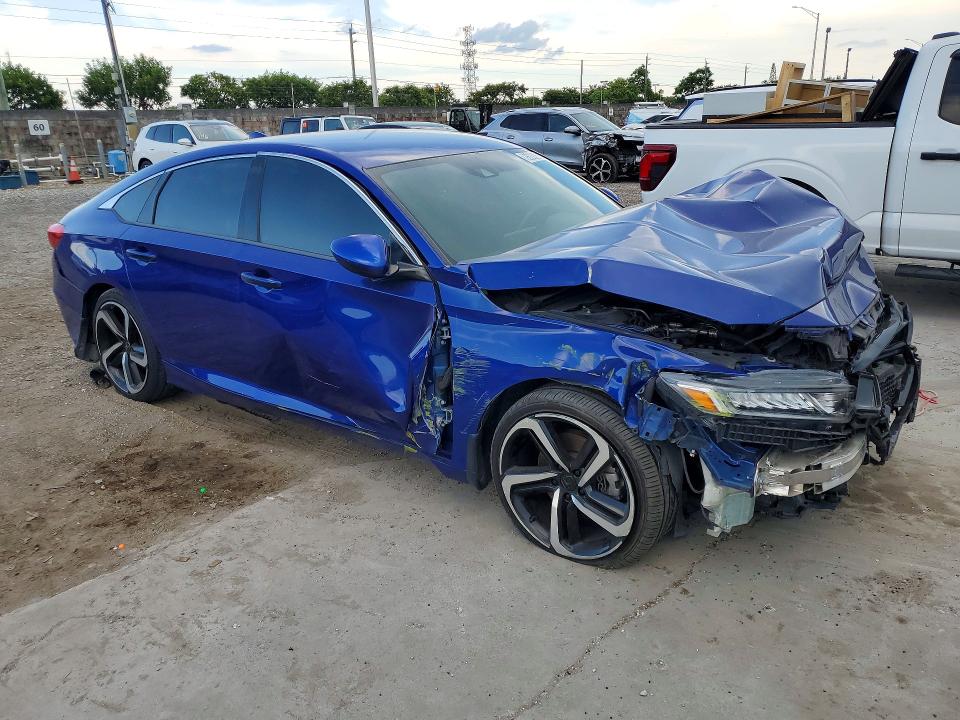 Auction sale of the 2019 Honda Accord, vin: 1HGCV1F33KA107709, lot number: 65606346