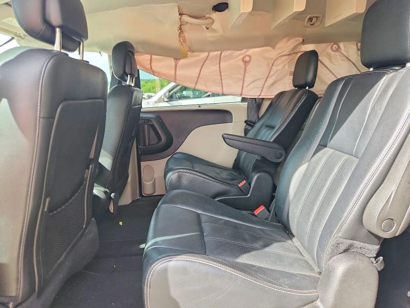 Продаж на аукціоні авто 2015 Chrysler Town & Country, vin: 2C4RC1BGXFR628242, номер лоту: 64104626
