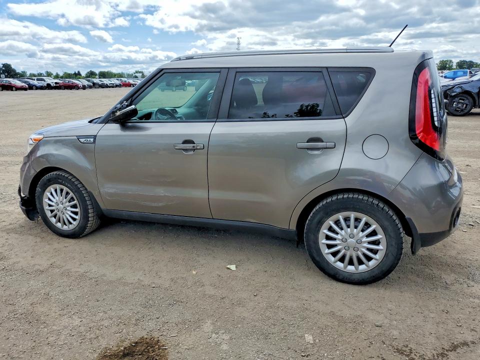 2018 Kia Soul მანქანა იყიდება აუქციონზე, vin: KNDJP3A52J7614794, აუქციონის ნომერი: 65135746