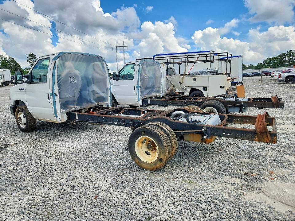 2024 Ford Econoline მანქანა იყიდება აუქციონზე, vin: 1FDWE3FN1RDD42364, აუქციონის ნომერი: 63696416