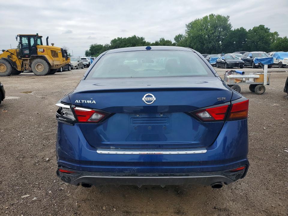 Продажа на аукционе авто 2021 Nissan Altima, vin: 1N4BL4CV9MN329440, номер лота: 64036636