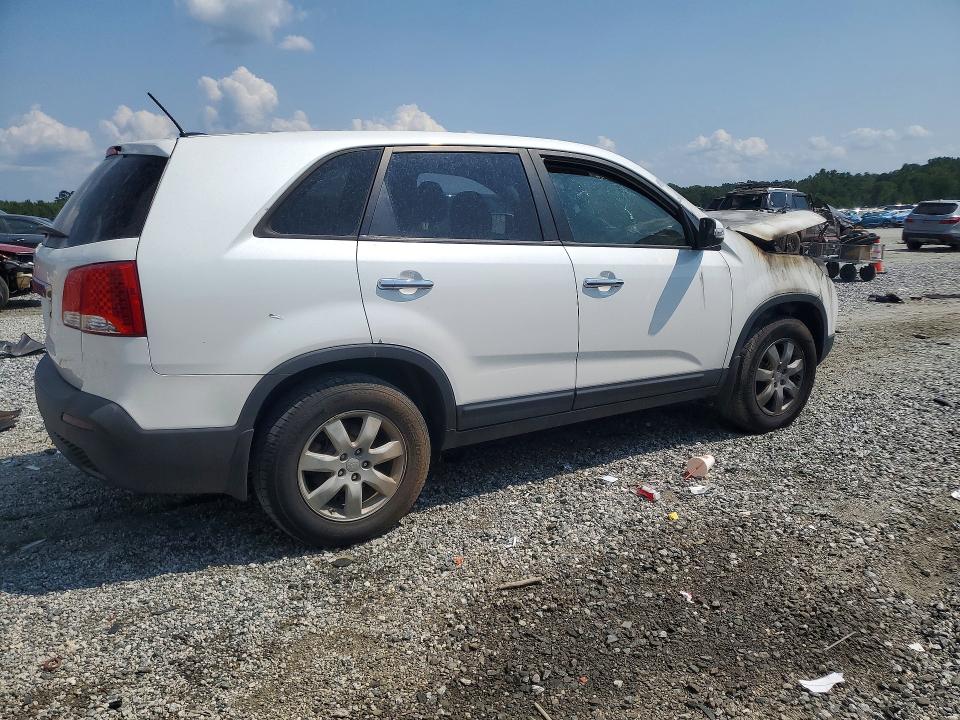 Продаж на аукціоні авто 2011 Kia Sorento, vin: 5XYKT3A15BG068252, номер лоту: 64092446