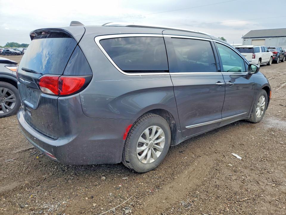 Продажа на аукционе авто 2018 Chrysler Pacifica, vin: 2C4RC1BG6JR279637, номер лота: 67200556