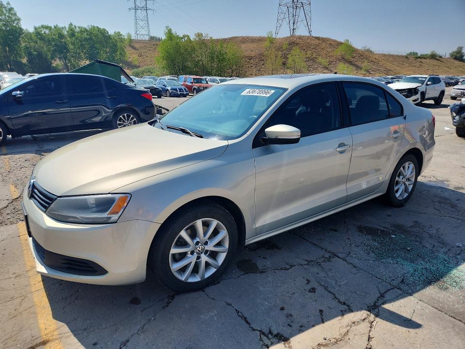 63678996 :رقم المزاد ، 3VWDP7AJ3CM321879 vin ، 2012 Volkswagen Jetta مزاد بيع
