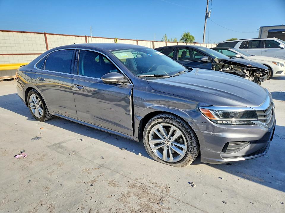 Продажа на аукционе авто 2020 Volkswagen Passat, vin: 1VWSA7A33LC008214, номер лота: 64819456
