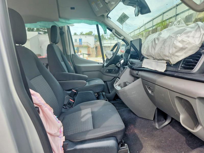 2022 Ford Transit მანქანა იყიდება აუქციონზე, vin: 1FBAX2C80NKA69624, აუქციონის ნომერი: 64629946