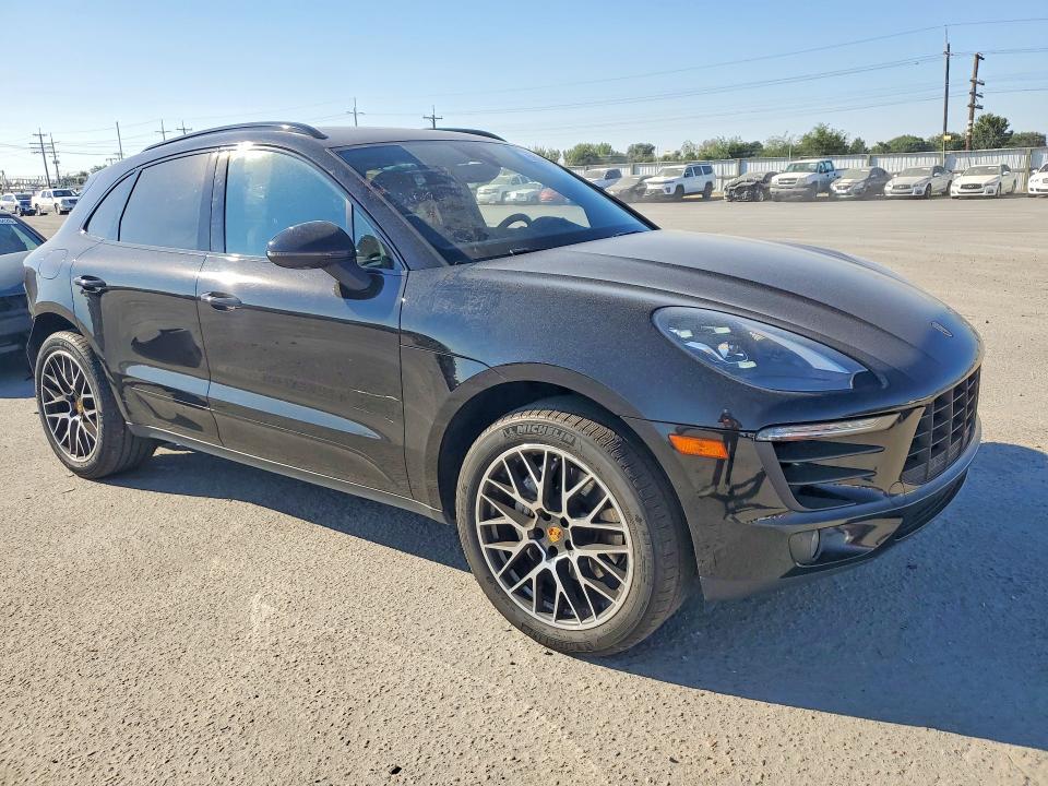 2017 Porsche Macan მანქანა იყიდება აუქციონზე, vin: WP1AB2A54HLB14452, აუქციონის ნომერი: 66831226