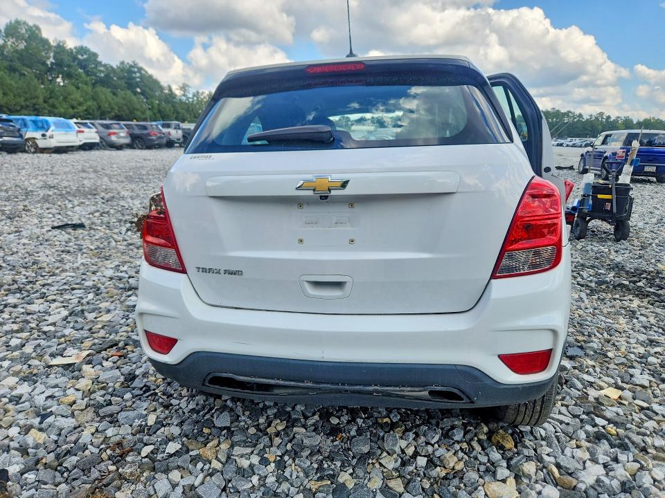 2018 Chevrolet Trax მანქანა იყიდება აუქციონზე, vin: 3GNCJNSB2JL392237, აუქციონის ნომერი: 66962556