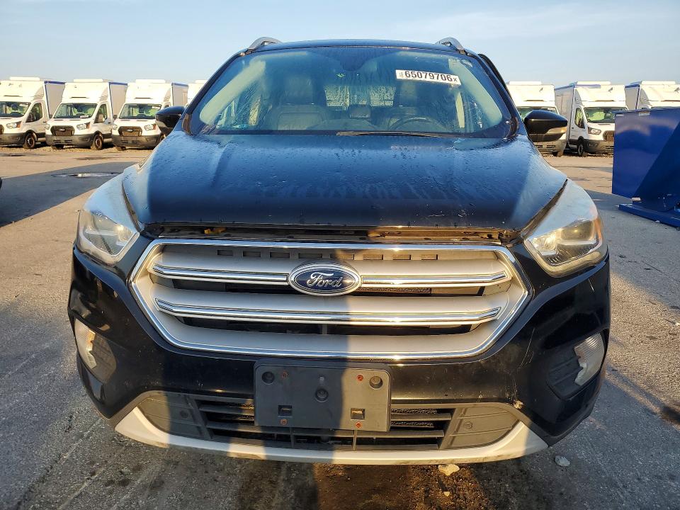 65079706 :رقم المزاد ، 1FMCU9J92JUB33254 vin ، 2018 Ford Escape مزاد بيع