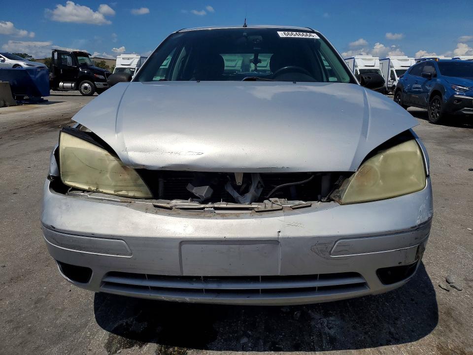66646666 :رقم المزاد ، 3FAFP37N75R110727 vin ، 2005 Ford Focus مزاد بيع