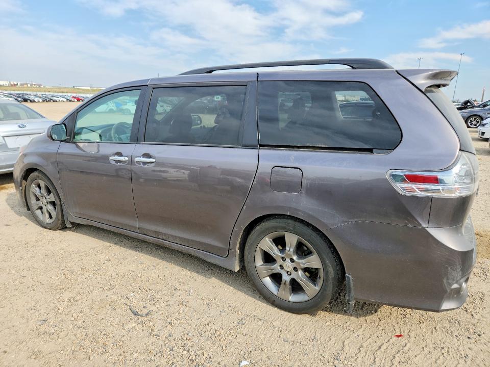 66278986 :رقم المزاد ، 5TDXK3DC6ES471590 vin ، 2014 Toyota Sienna مزاد بيع