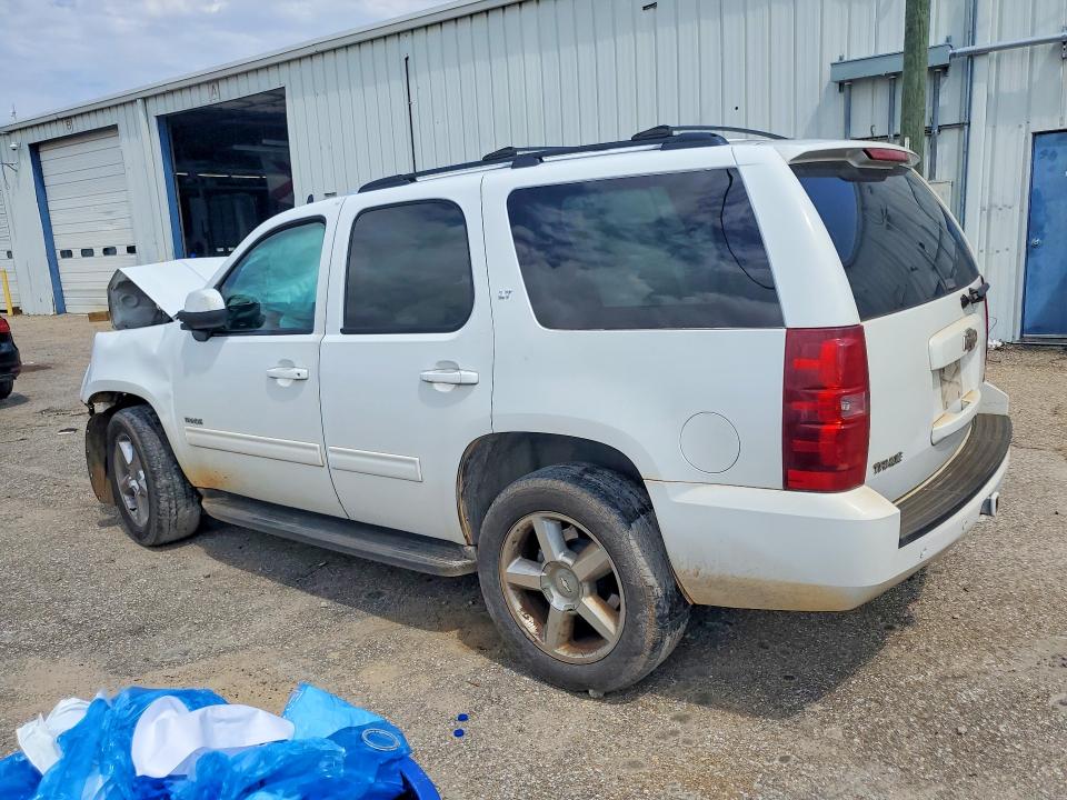 64226836 :رقم المزاد ، 1GNSCBE03BR135239 vin ، 2011 Chevrolet Tahoe مزاد بيع