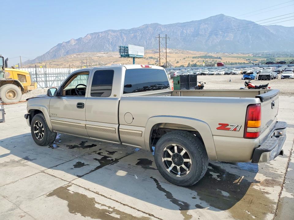 64423676 :رقم المزاد ، 1GCEK19T8YE176277 vin ، 2000 Chevrolet Silverado مزاد بيع