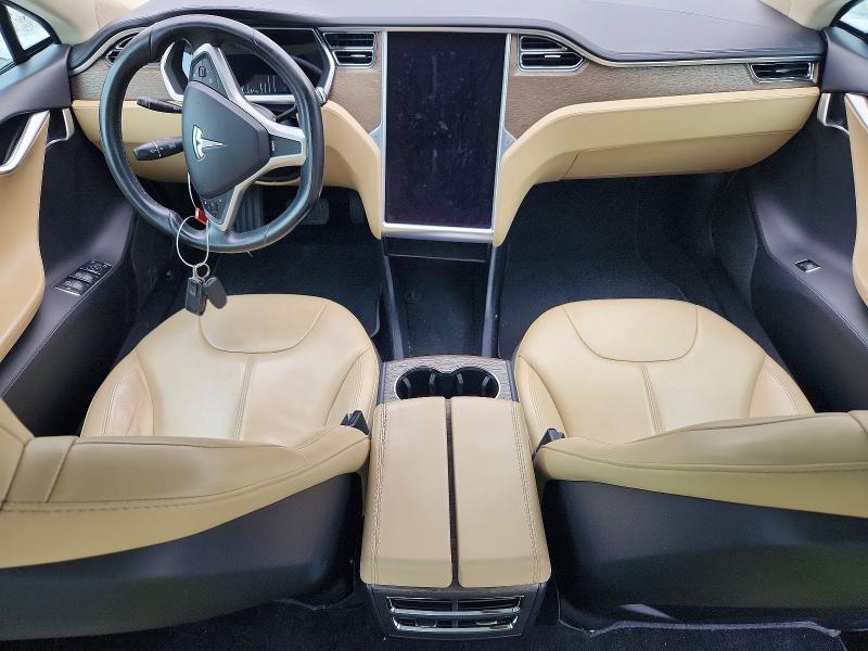 63661836 :رقم المزاد ، 5YJSA1CN2DFP05490 vin ، 2013 Tesla Model S مزاد بيع