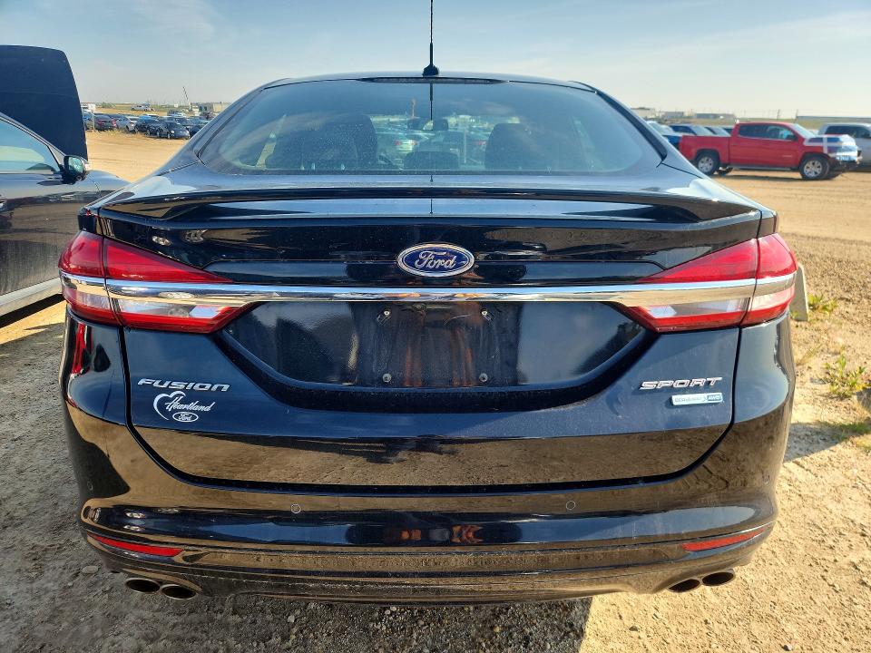 64310736 :رقم المزاد ، 3FA6P0VP0HR255681 vin ، 2017 Ford Fusion مزاد بيع