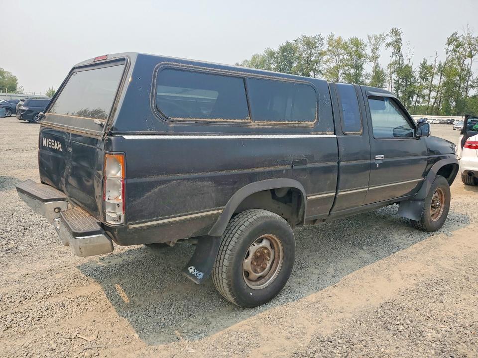 63615166 :رقم المزاد ، 1N6SD16Y5VC406102 vin ، 1997 Nissan Truck مزاد بيع
