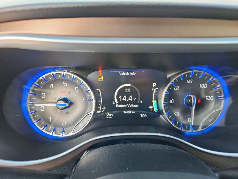65749996 :رقم المزاد ، 2C4RC1EG2HR526089 vin ، 2017 Chrysler Pacifica مزاد بيع