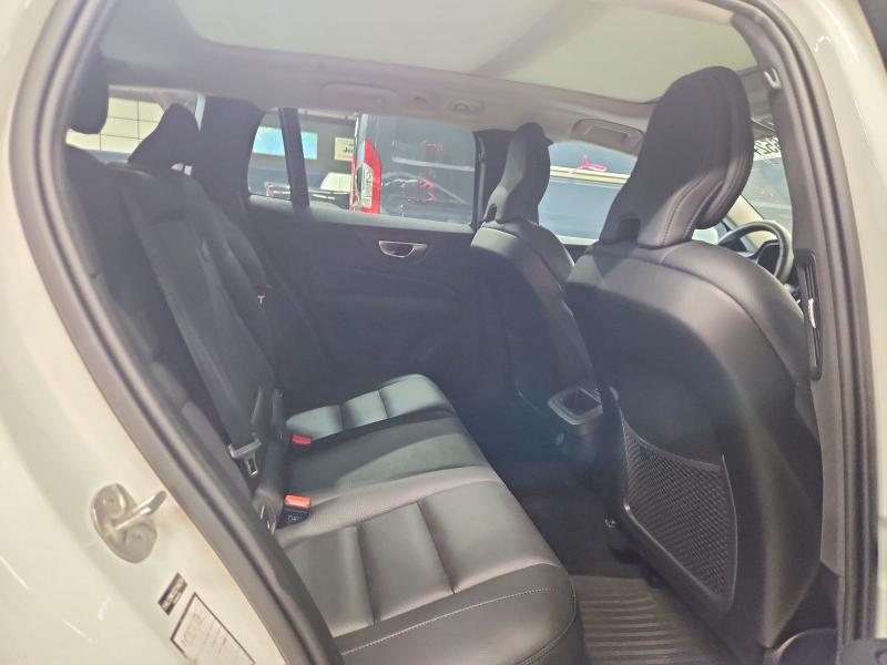 Aukcja sprzedaży 2025 Volvo V60 Cross Country, vin: YV4L12WKXS2146229, numer aukcji: 65272936