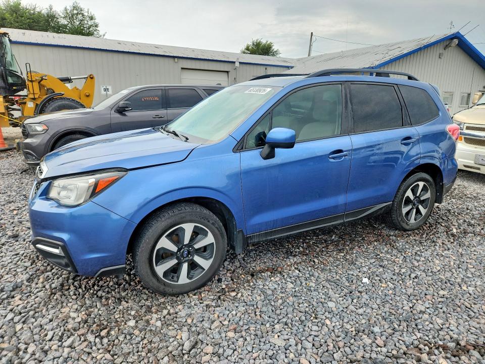 65130926 :رقم المزاد ، JF2SJAEC8HH495187 vin ، 2017 Subaru Forester مزاد بيع