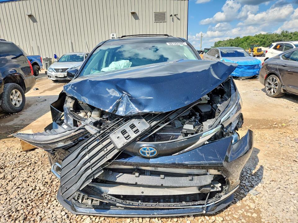 Продажа на аукционе авто 2024 Toyota Sienna, vin: 5TDJRKEC5RS200634, номер лота: 66143186