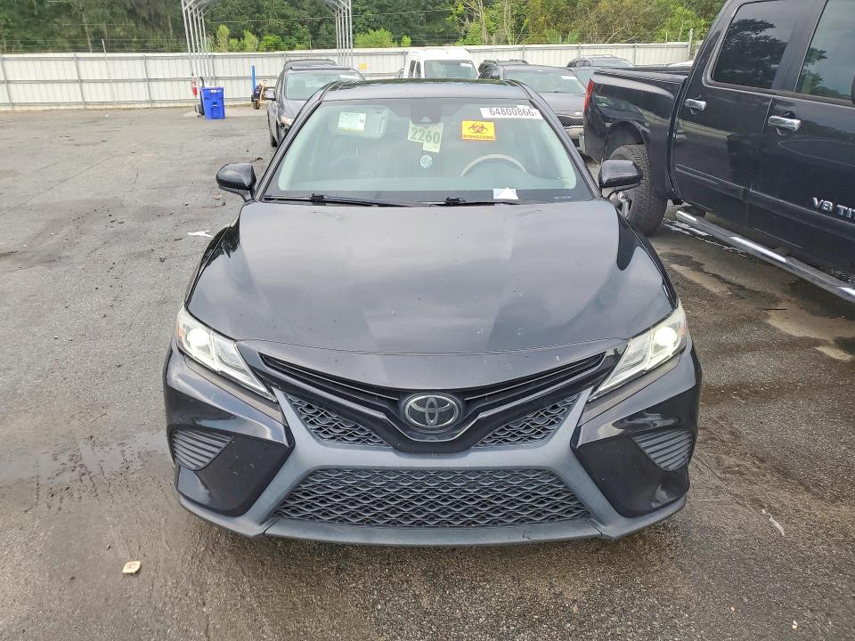 2020 Toyota Camry მანქანა იყიდება აუქციონზე, vin: 4T1G11AK4LU501094, აუქციონის ნომერი: 64800866