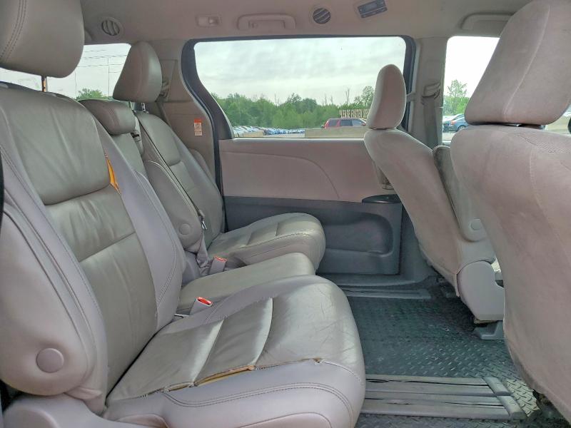 64375966 :رقم المزاد ، 5TDZZ3DC1LS053942 vin ، 2020 Toyota Sienna مزاد بيع