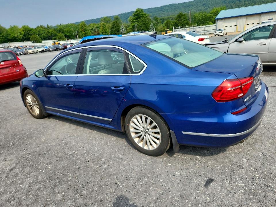 63661666 :رقم المزاد ، 1VWBT7A34GC022350 vin ، 2016 Volkswagen Passat مزاد بيع