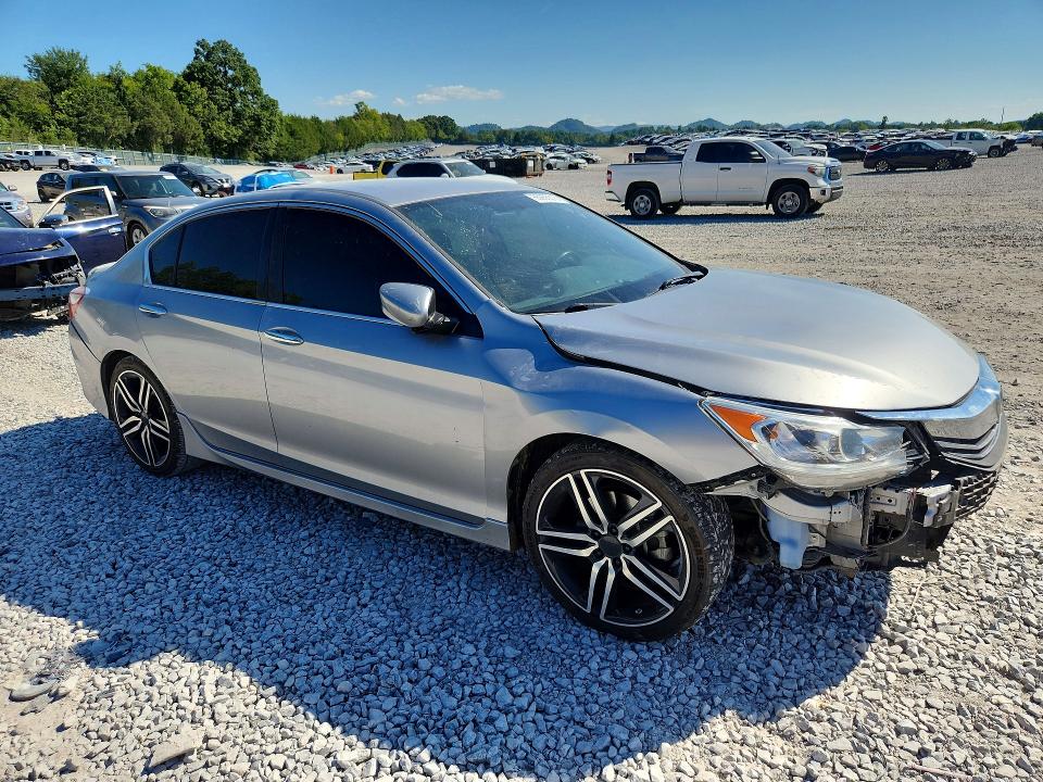 Продажа на аукционе авто 2017 Honda Accord, vin: 1HGCR2F57HA211012, номер лота: 65955316