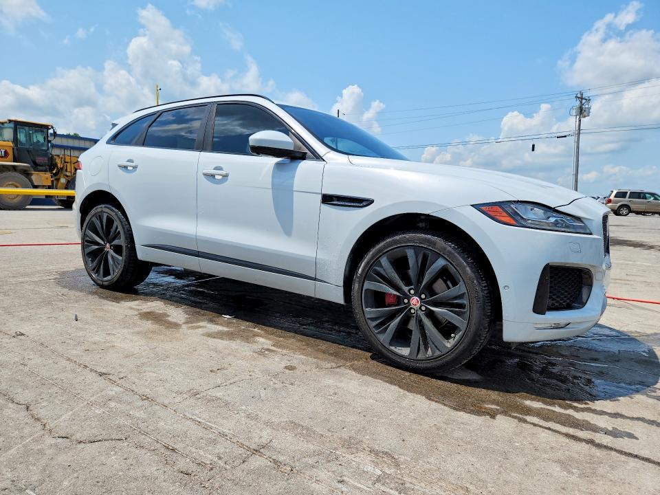 Aukcja sprzedaży 2017 Jaguar F-pace, vin: SADCM2BV2HA889318, numer aukcji: 64601346