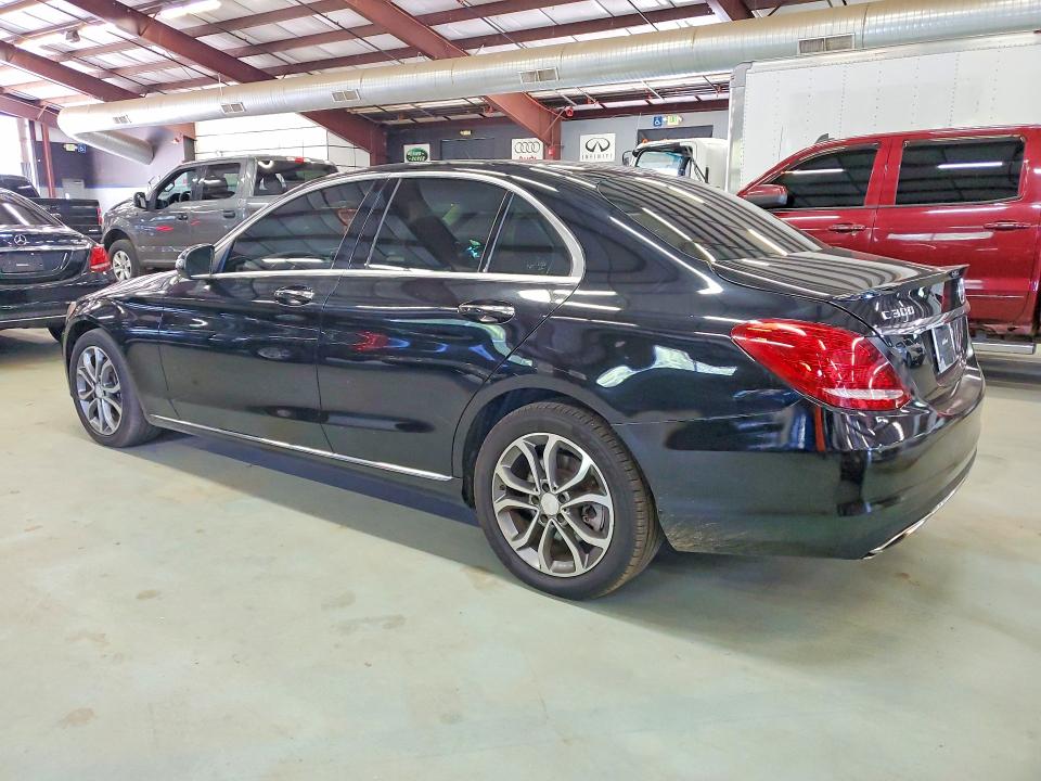 66446056 :رقم المزاد ، 55SWF4KB6GU144404 vin ، 2016 Mercedes-benz C مزاد بيع