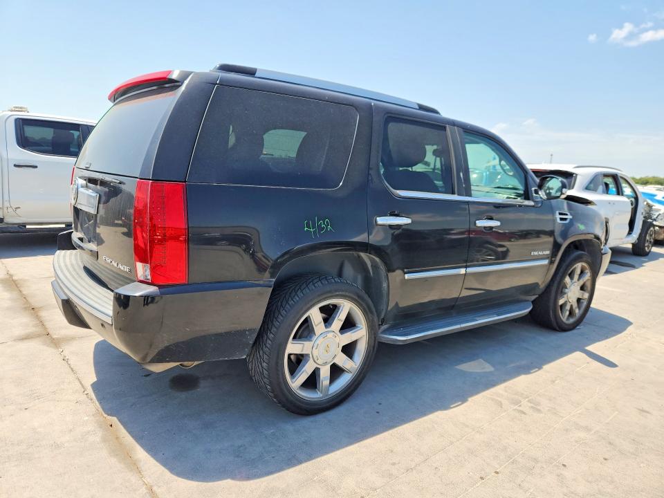 Продажа на аукционе авто 2011 Cadillac Escalade, vin: 1GYS3AEF1BR211364, номер лота: 65988616