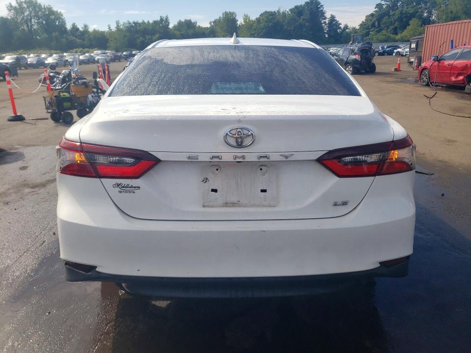 2022 Toyota Camry მანქანა იყიდება აუქციონზე, vin: 4T1C11AK5NU628325, აუქციონის ნომერი: 67134696