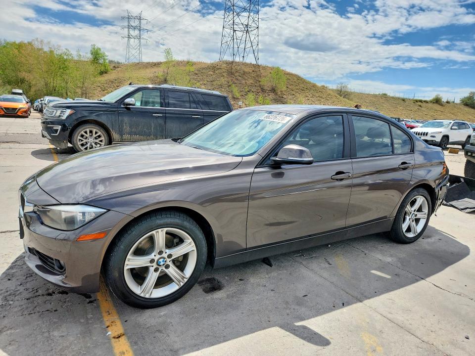 66226726 :رقم المزاد ، WBA3B5C51DF590219 vin ، 2013 Bmw 328 مزاد بيع