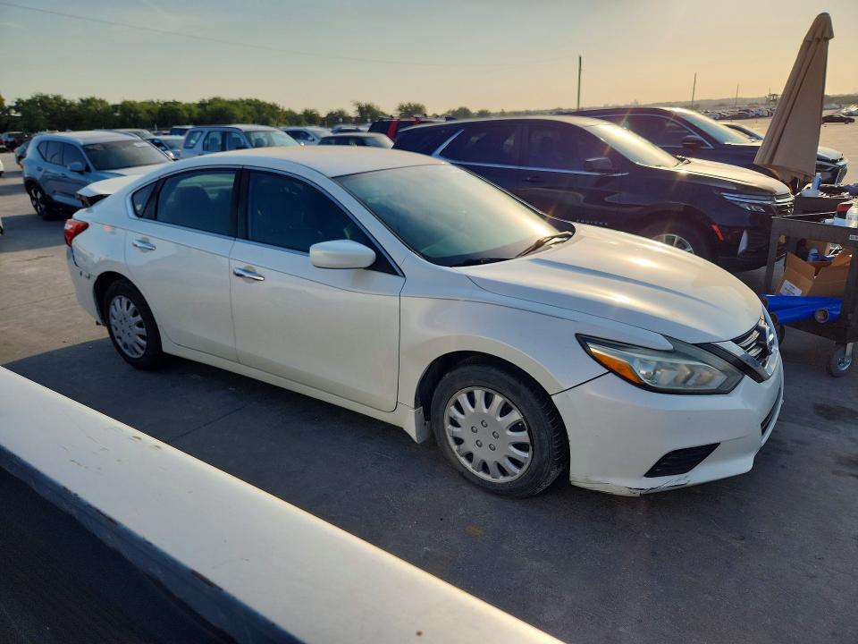 Продажа на аукционе авто 2016 Nissan Altima, vin: 1N4AL3AP9GC277902, номер лота: 64433626