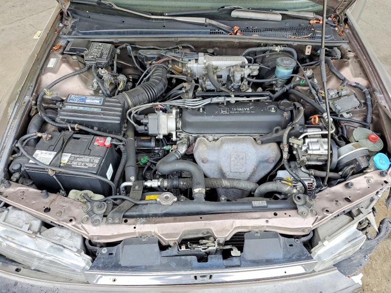 1990 Honda Accord მანქანა იყიდება აუქციონზე, vin: JHMCB7654LC111526, აუქციონის ნომერი: 66119396