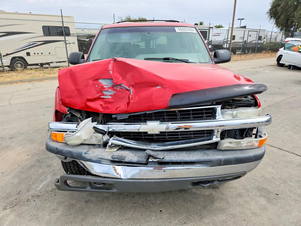 66603456 :رقم المزاد ، 3GNFK16T51G221898 vin ، 2001 Chevrolet Suburban مزاد بيع