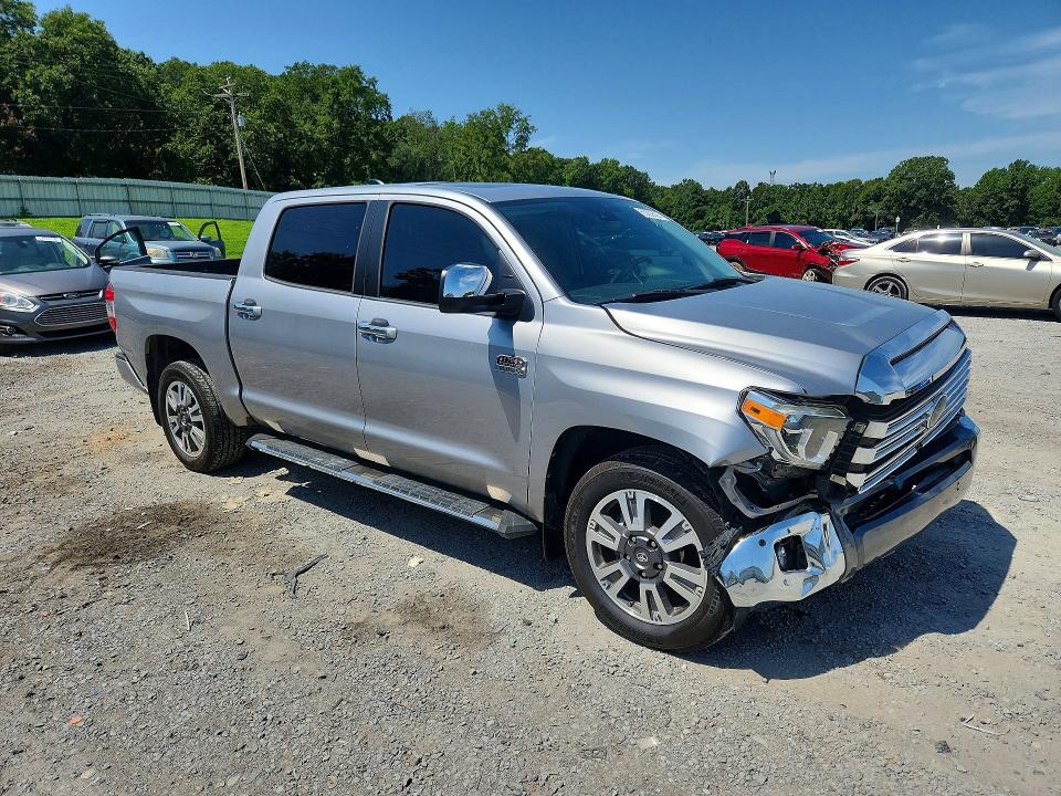 Продажа на аукционе авто 2020 Toyota Tundra, vin: 5TFGY5F10LX262231, номер лота: 65209026