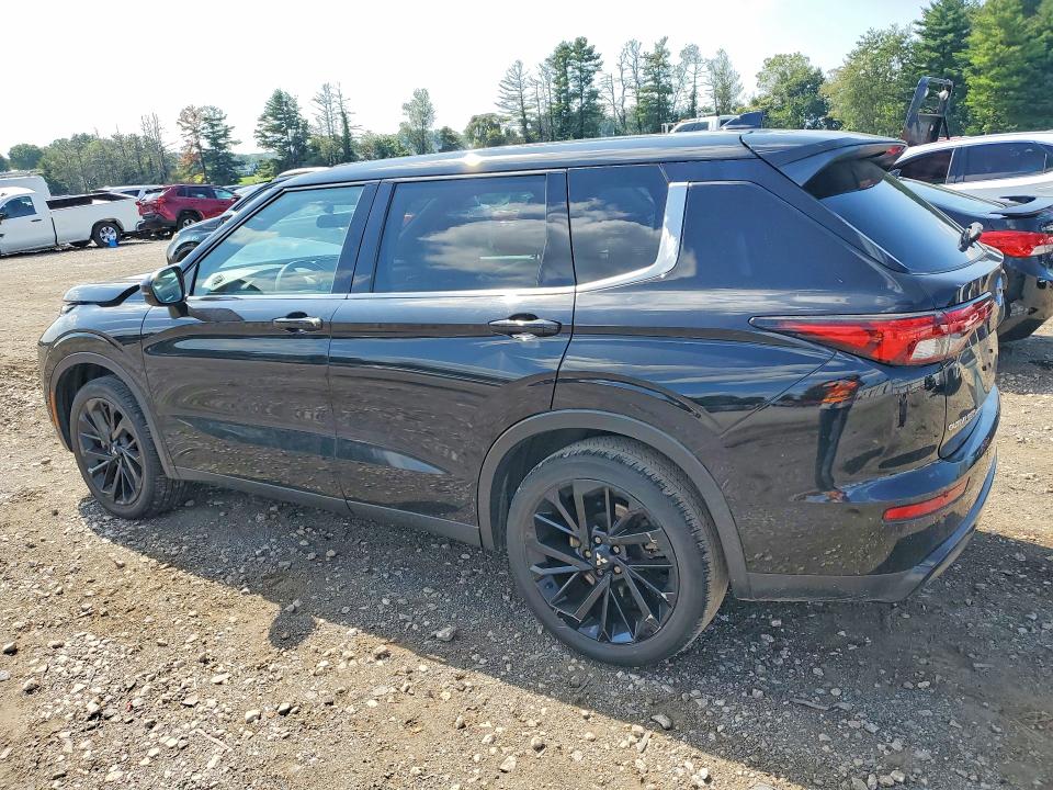 Продажа на аукционе авто 2022 Mitsubishi Outlander, vin: JA4J4UA83NZ070433, номер лота: 65728786