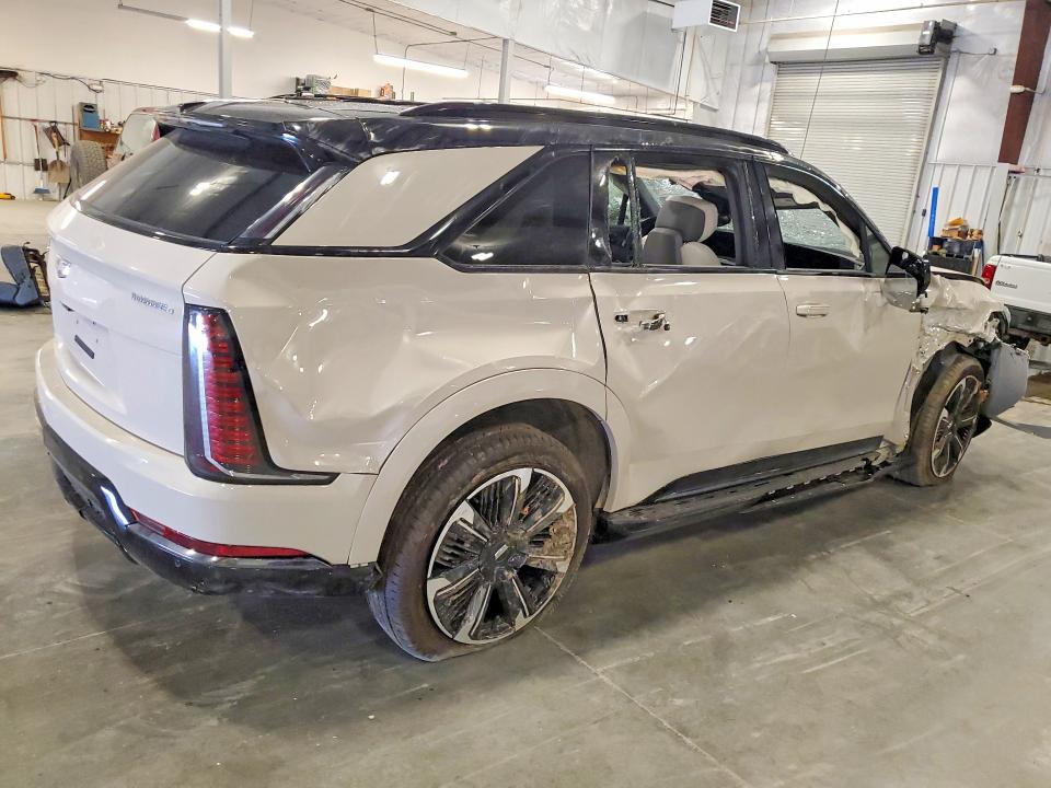 2026 Cadillac Escalade Iq მანქანა იყიდება აუქციონზე, vin: 1GYTEEKLXTU103548, აუქციონის ნომერი: 63190246