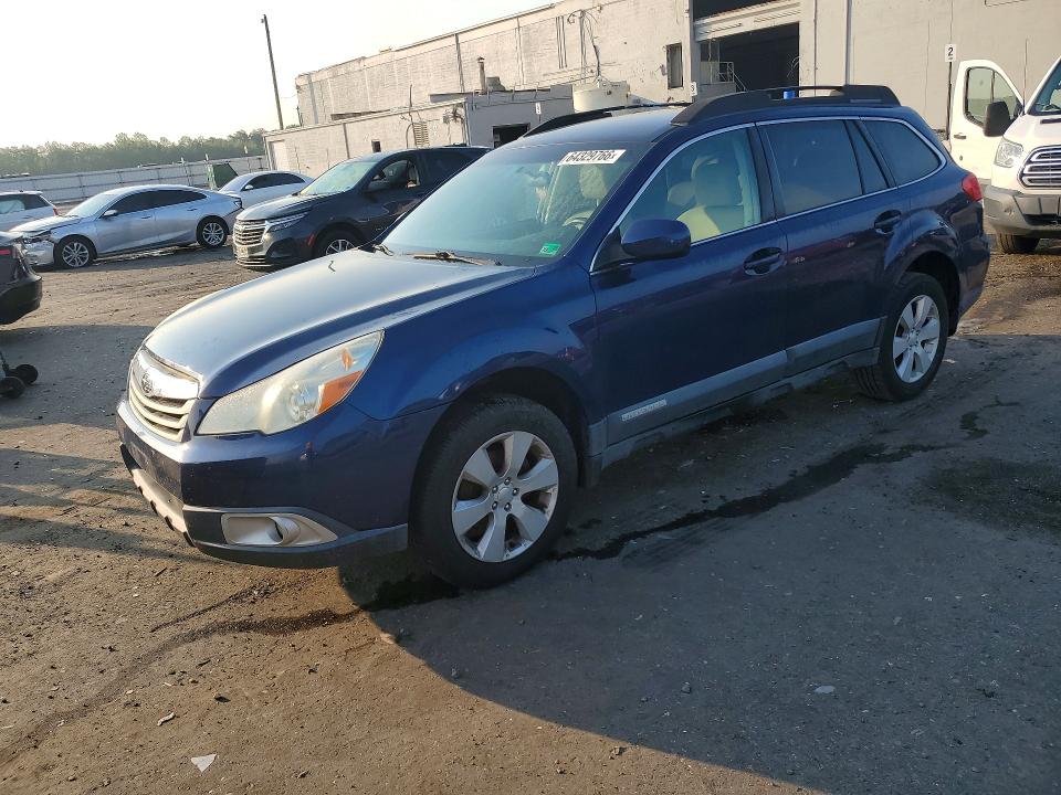 2010 Subaru Outback მანქანა იყიდება აუქციონზე, vin: 4S4BRBCC0A3326814, აუქციონის ნომერი: 64329766