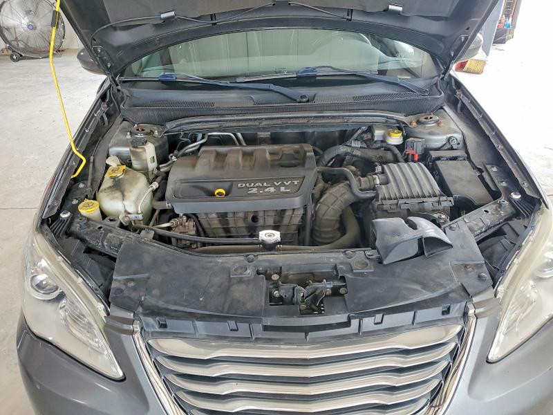 Aukcja sprzedaży 2013 Chrysler 200, vin: 1C3CCBBB2DN583912, numer aukcji: 64300436
