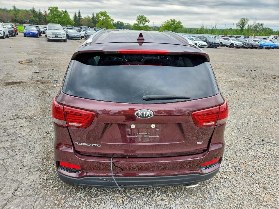 2019 Kia Sorento მანქანა იყიდება აუქციონზე, vin: 5XYPGDA3XKG560020, აუქციონის ნომერი: 63714466