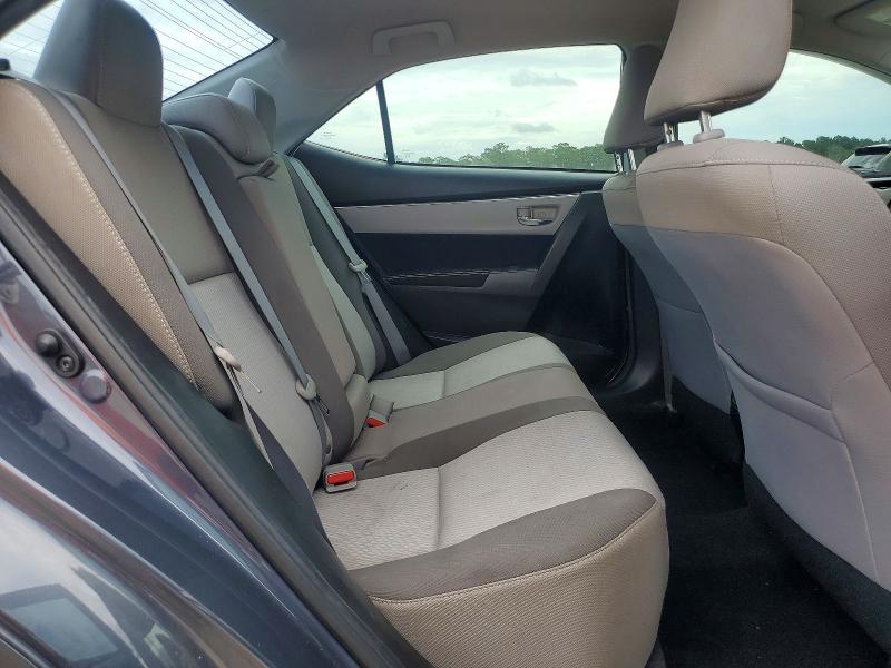 63547516 :رقم المزاد ، 5YFBURHE9JP852078 vin ، 2018 Toyota Corolla مزاد بيع
