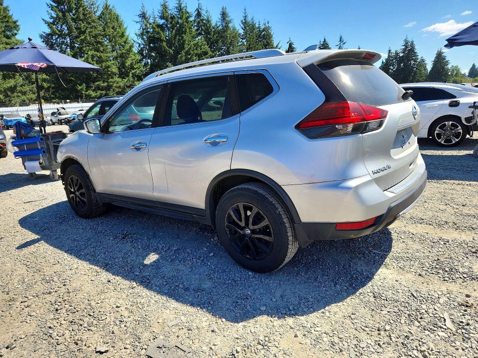 Продажа на аукционе авто 2017 Nissan Rogue, vin: JN8AT2MVXHW253823, номер лота: 64486056