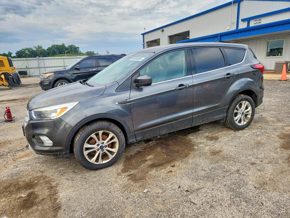2019 Ford Escape მანქანა იყიდება აუქციონზე, vin: 1FMCU0GD8KUB13082, აუქციონის ნომერი: 65483086
