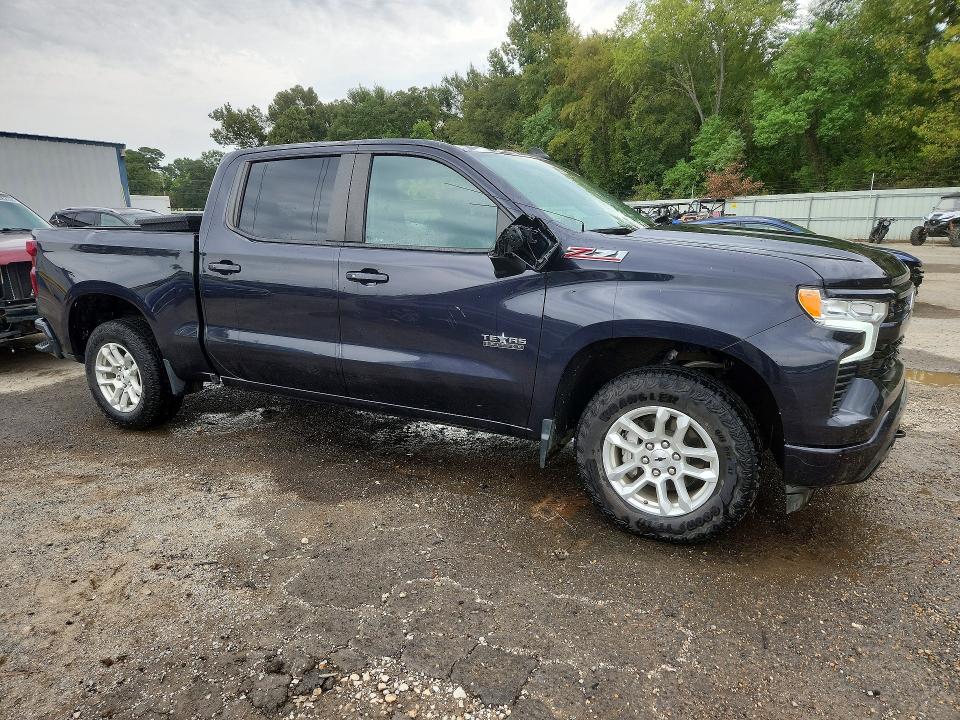 66443226 :رقم المزاد ، 2GCUDEED7R1215102 vin ، 2024 Chevrolet Silverado مزاد بيع
