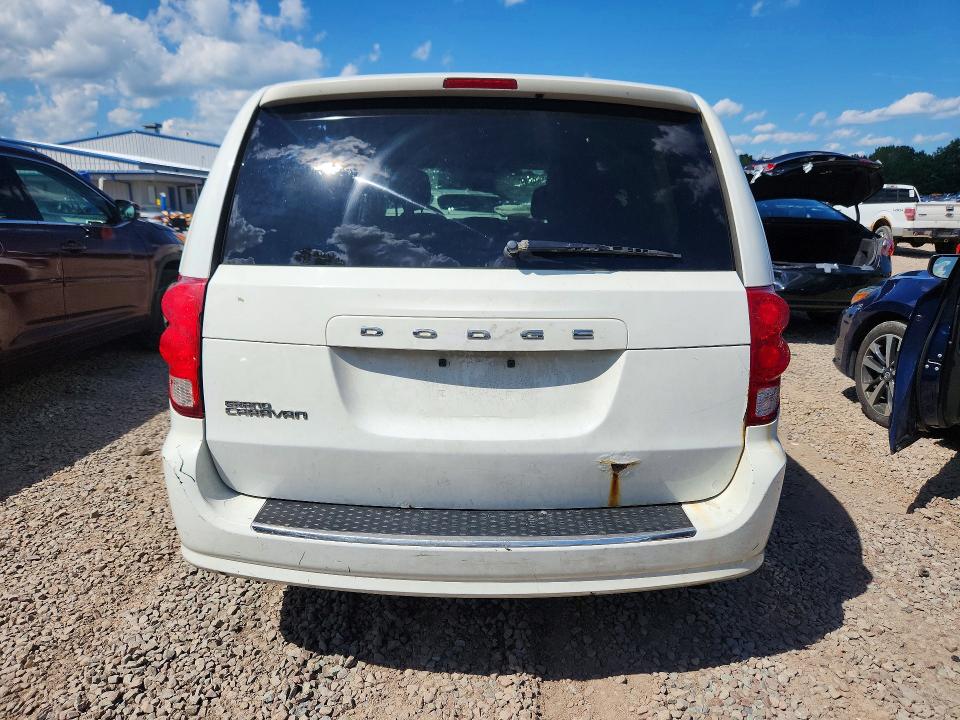 63770276 :رقم المزاد ، 2C4RDGBG1FR613984 vin ، 2015 Dodge Grand Caravan مزاد بيع