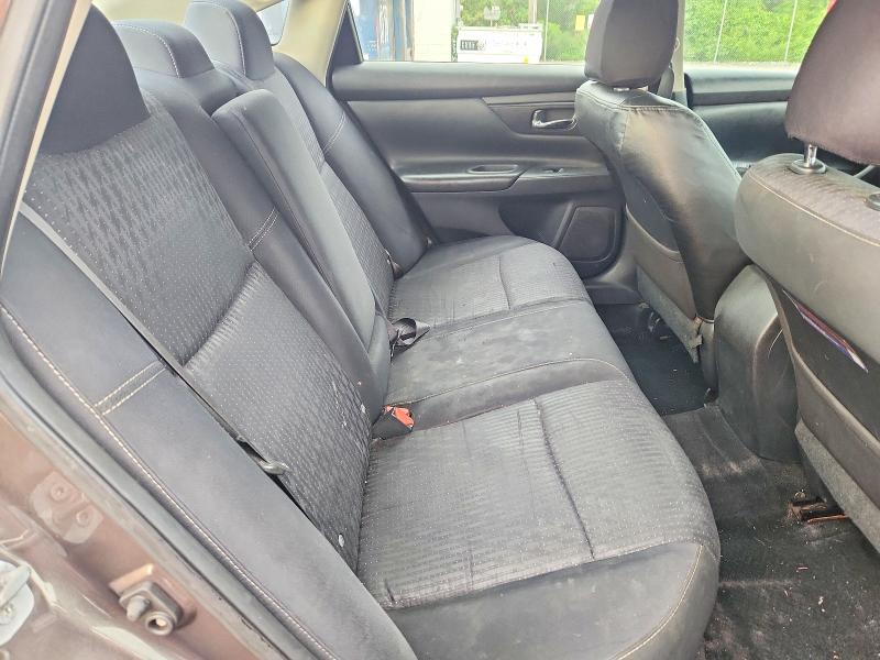 2017 Nissan Altima მანქანა იყიდება აუქციონზე, vin: 1N4AL3APXHN316700, აუქციონის ნომერი: 63833796