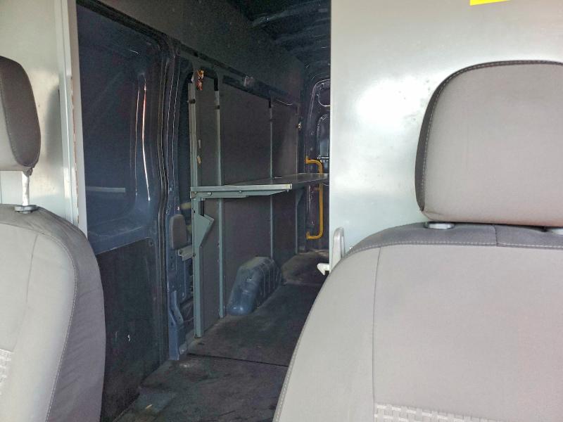 61897016 :رقم المزاد ، 1FTBR3X87LKA87285 vin ، 2020 Ford Transit مزاد بيع